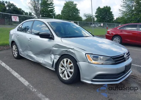 2015 Volkswagen Jetta 1.8T Se z USA, uszkodzony, nr VIN 3VWD17AJ4FM413010